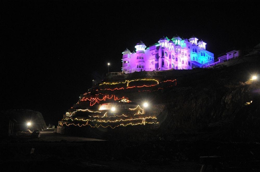 Bhairavgarh Palace Udaipur Buitenkant foto